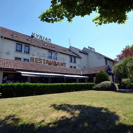 Kyriad Est Mirande דיז'ון