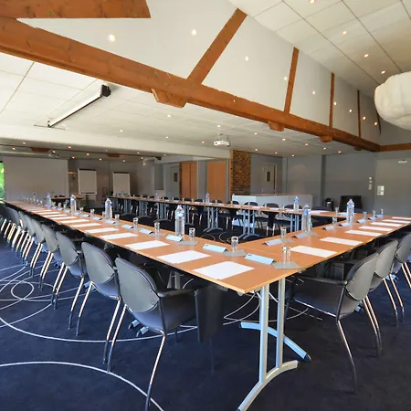 Kyriad Est Mirande Ξενοδοχείο 3*