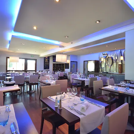 Hotell Kyriad Est Mirande Dijon