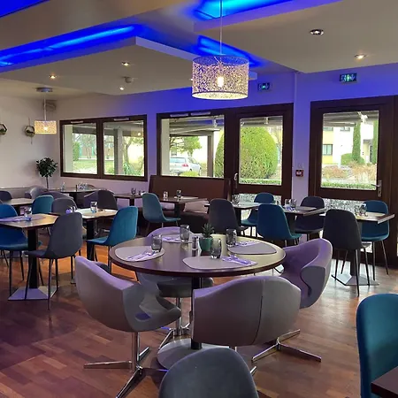 Hotell Kyriad Est Mirande Dijon