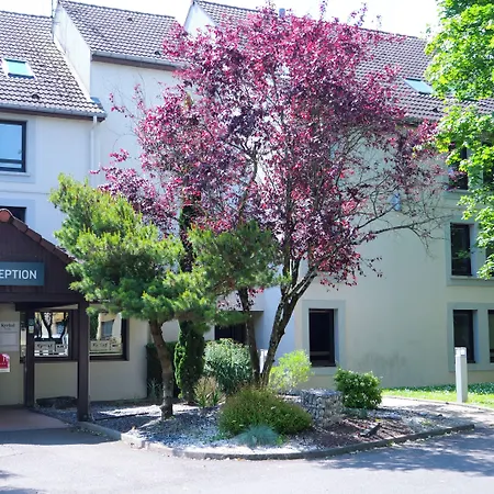 Hotell Kyriad Est Mirande 3*