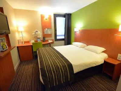 Hotell Kyriad Est Mirande 3*