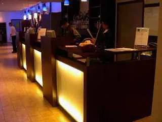 Kyriad Est Mirande Hotell 3*