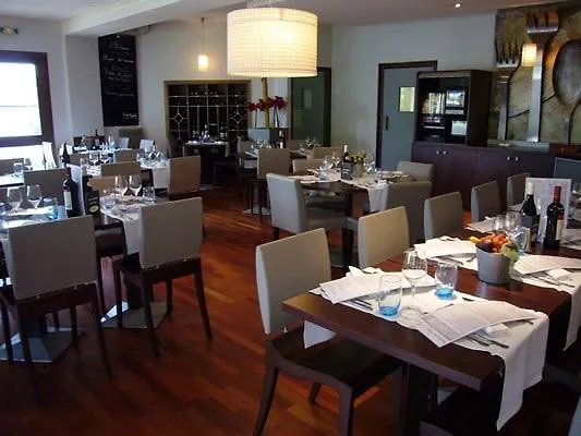 Hotel Kyriad Est Mirande 3*